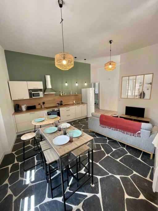 - 3 Parking Privee -wifi -clim Apartment *